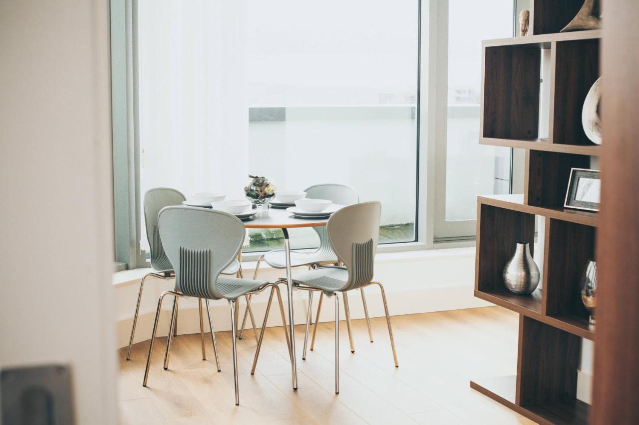 Penthouse In Liverpool City Centre - Free Parking - Balcony - By Happy Days ภายนอก รูปภาพ