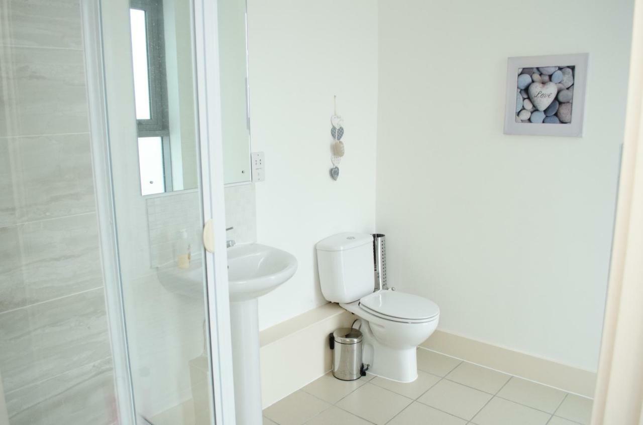 Penthouse In Liverpool City Centre - Free Parking - Balcony - By Happy Days ภายนอก รูปภาพ